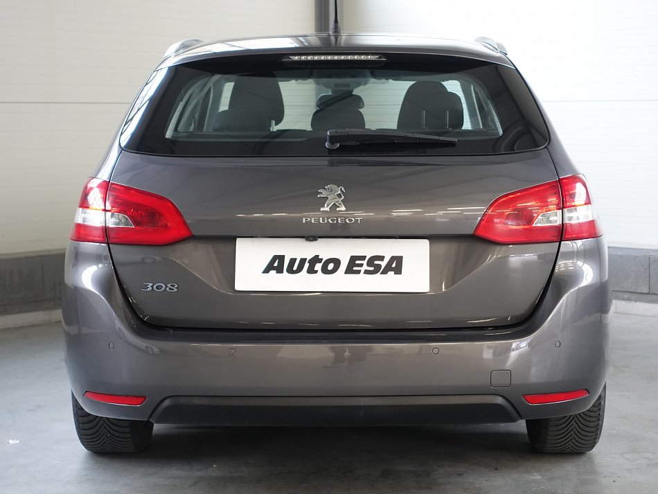 Peugeot 308 1.5 HDi 