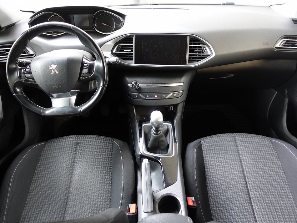 Peugeot 308 1.5 HDi 