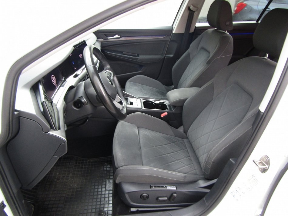 Volkswagen Golf 1.5 TSi Style