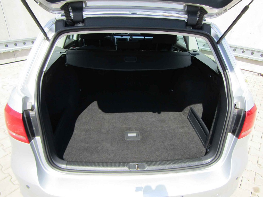 Volkswagen Passat 1.6 TDi 