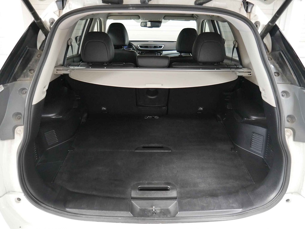 Nissan X-Trail 1.6DCi  4x4