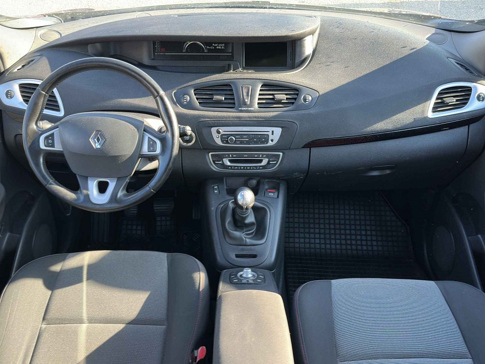 Renault Scénic 1.5 dCi 