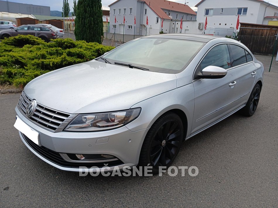 Volkswagen Passat CC 2.0 TDi 