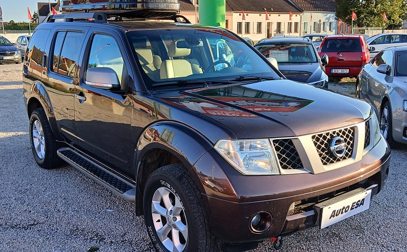 Nissan Pathfinder 2.5 dCi  4x4