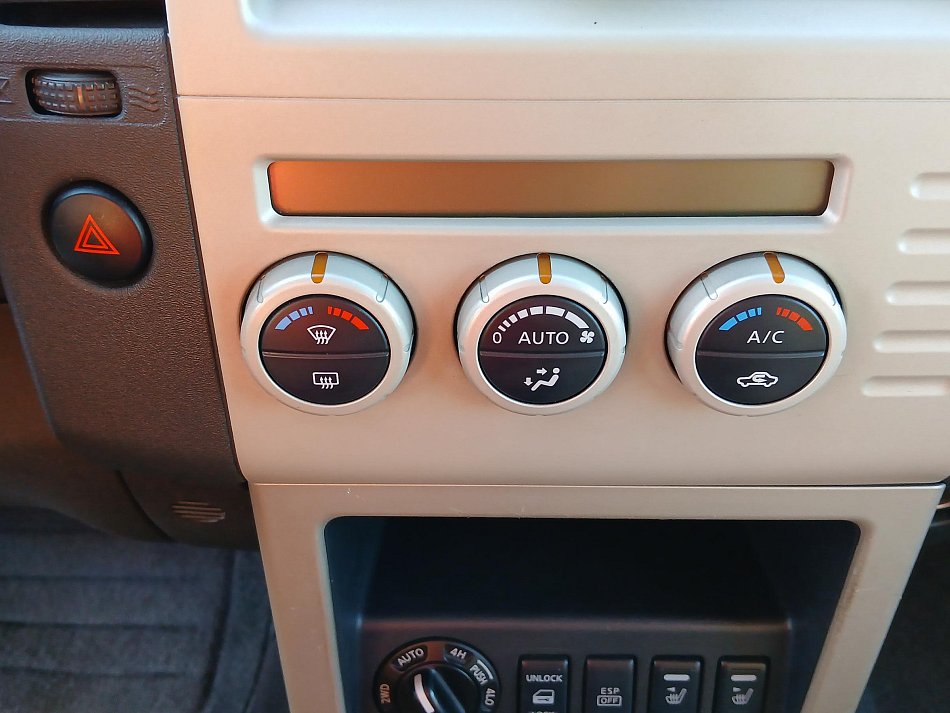 Nissan Pathfinder 2.5 dCi  4x4
