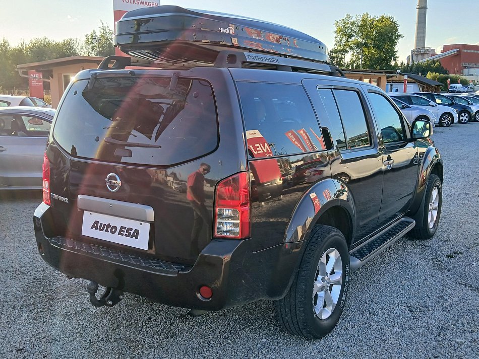 Nissan Pathfinder 2.5 dCi  4x4
