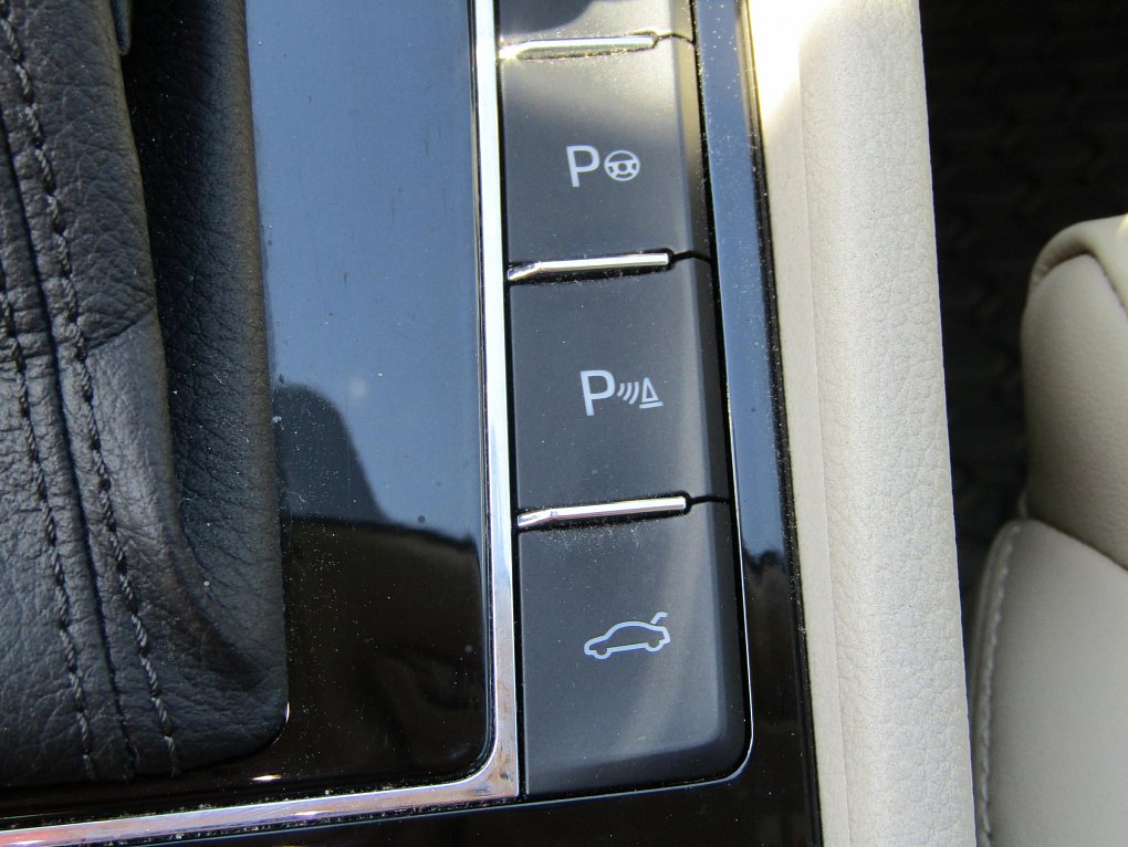 Škoda Superb III 2.0 TDi L&K 4x4