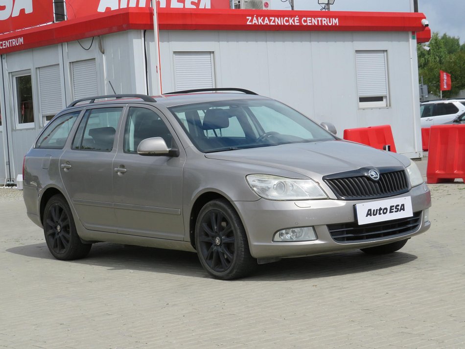 Škoda Octavia II 2.0TDi Elegance