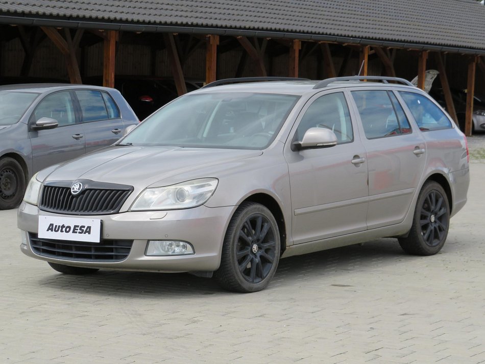 Škoda Octavia II 2.0TDi Elegance