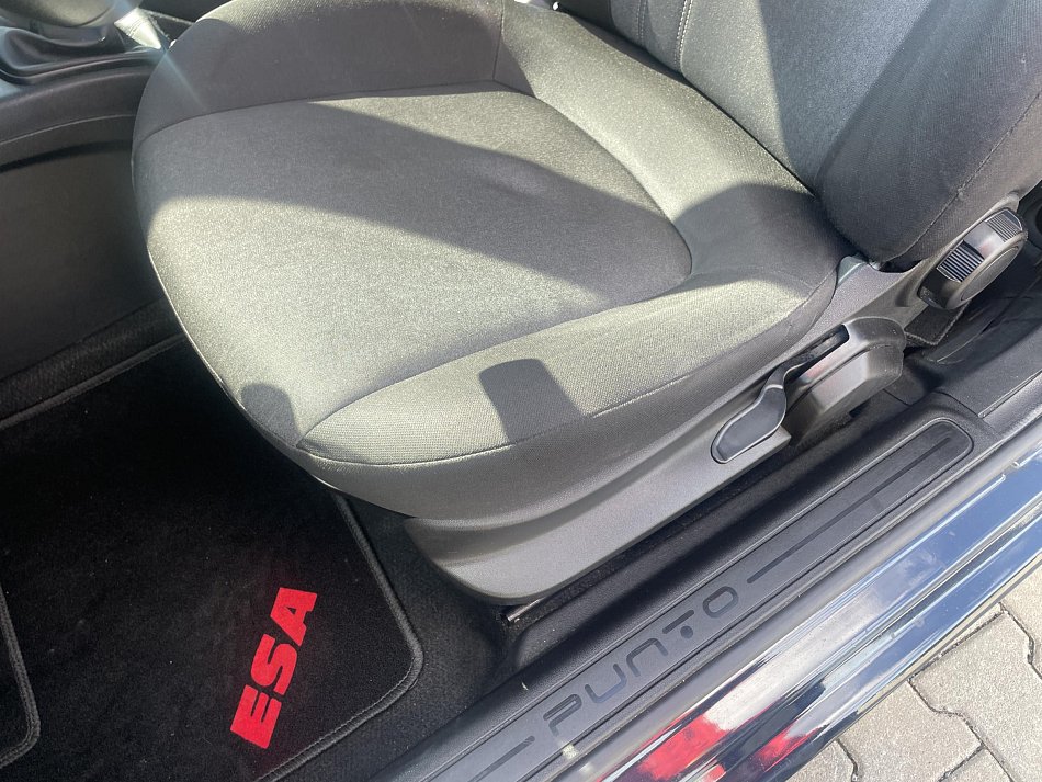Fiat Punto 1.2i 