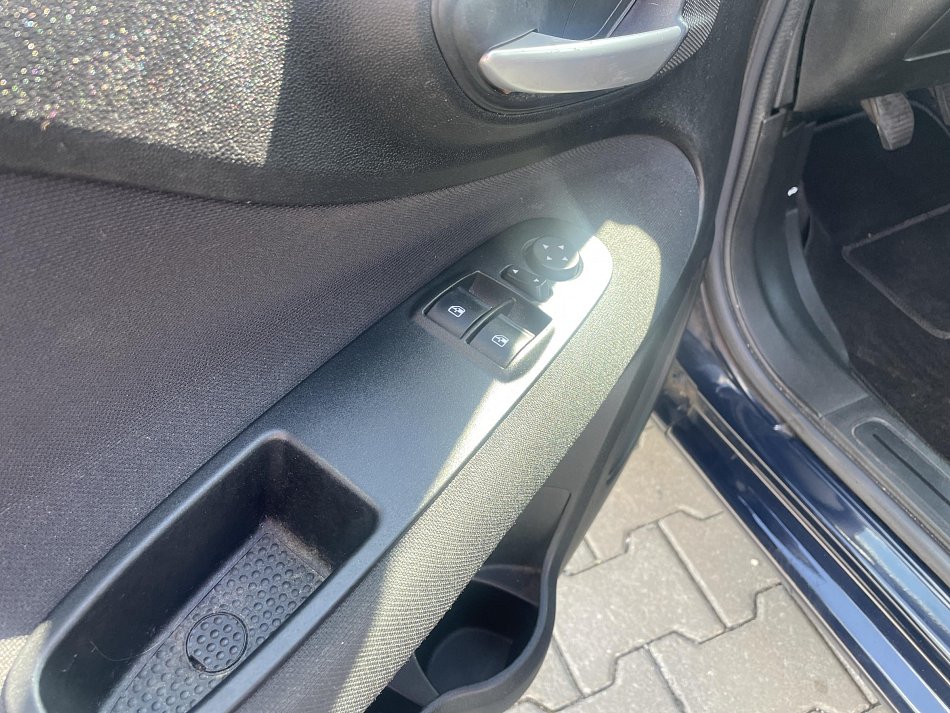 Fiat Punto 1.2i 