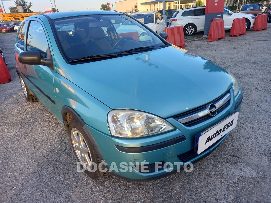 Opel Corsa 1.0 i 