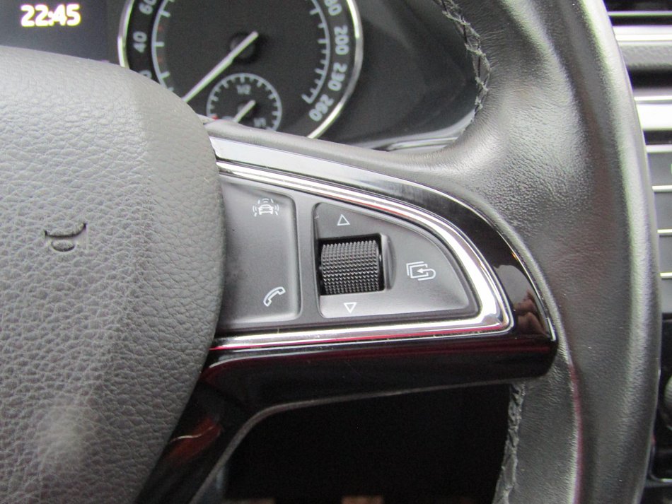 Škoda Superb III 1.8 TSi Style