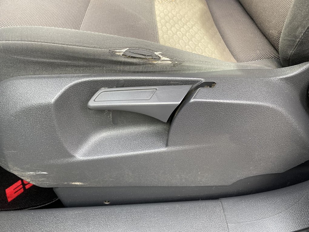 Volkswagen Touran 1.4TSi CROSS