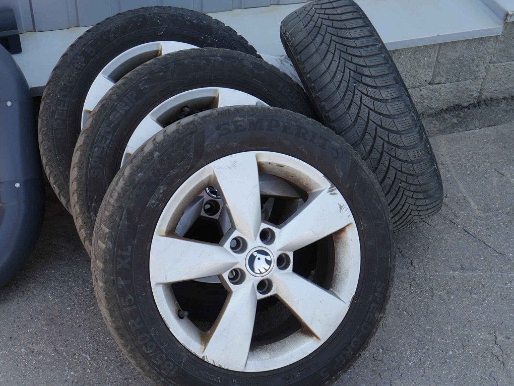 Škoda Rapid 1.6 TDi Ambition