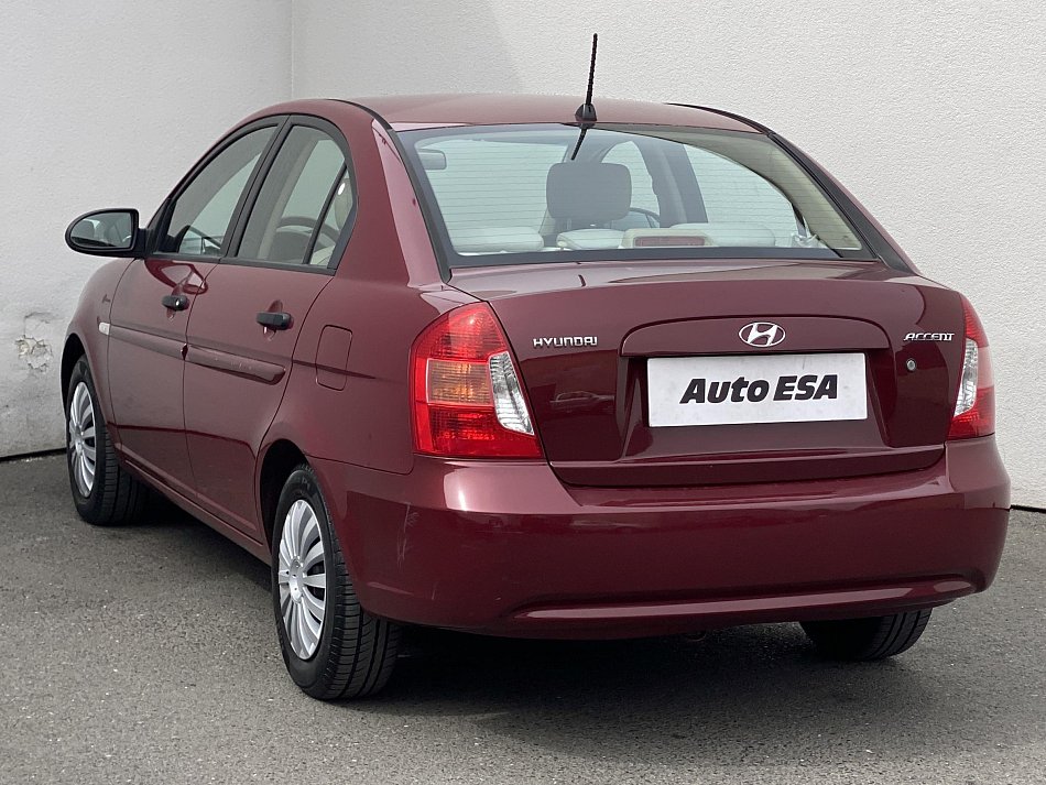 Hyundai Accent 1.4i 