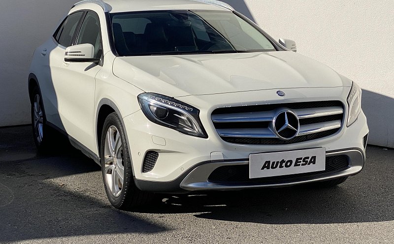 Mercedes-Benz CLA 2.2 CDi  220d