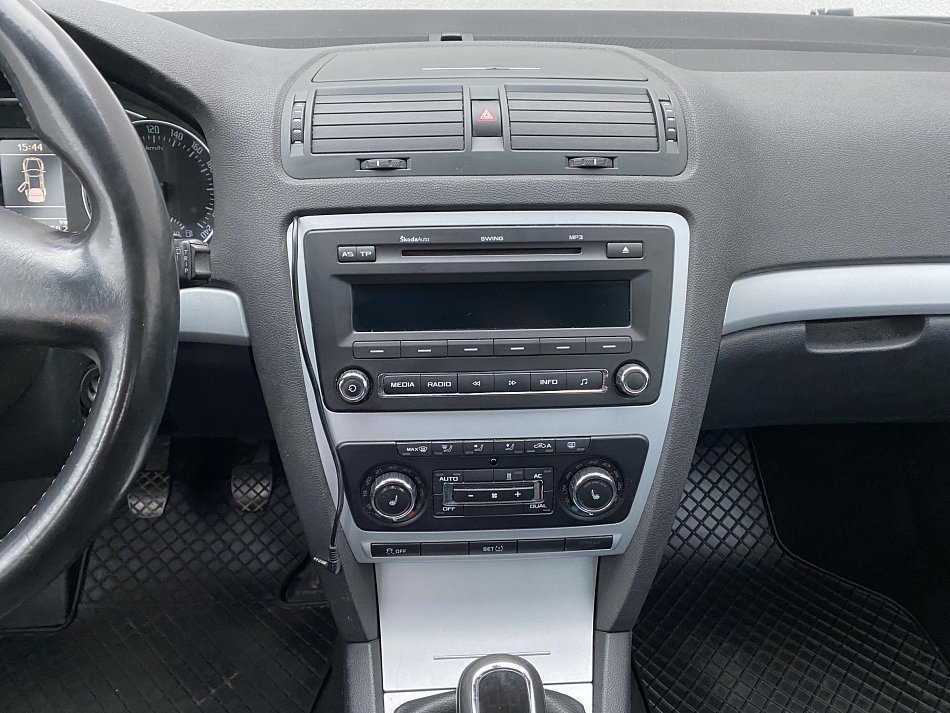 Škoda Octavia II 2.0 TDi  4x4