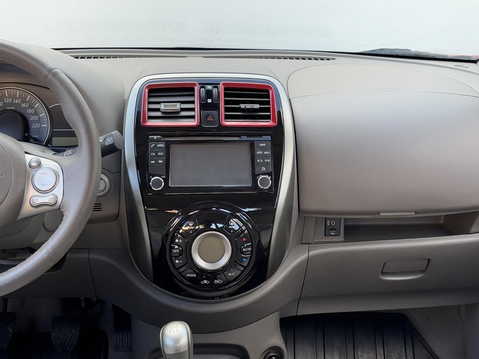 Nissan Micra 1.2 