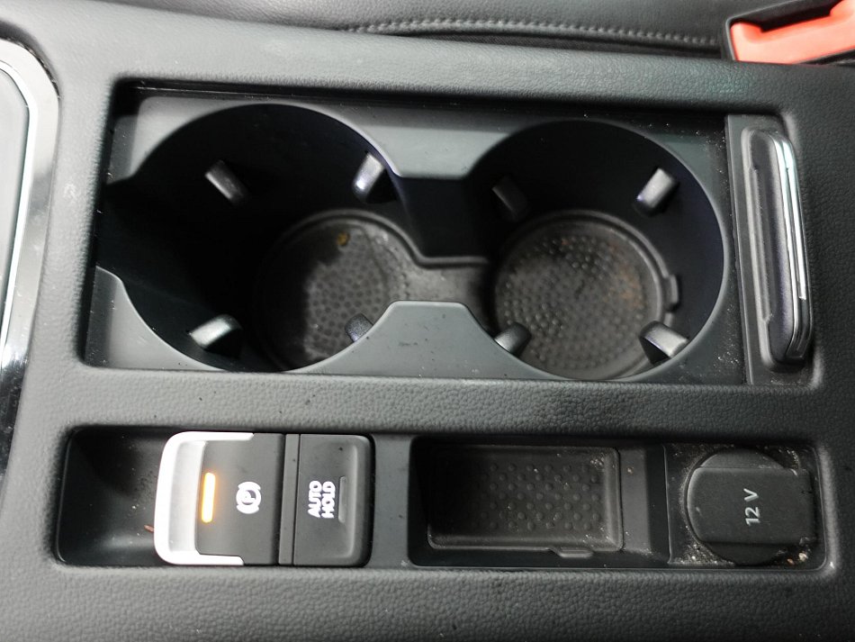 Volkswagen Passat 2.0 TDi 