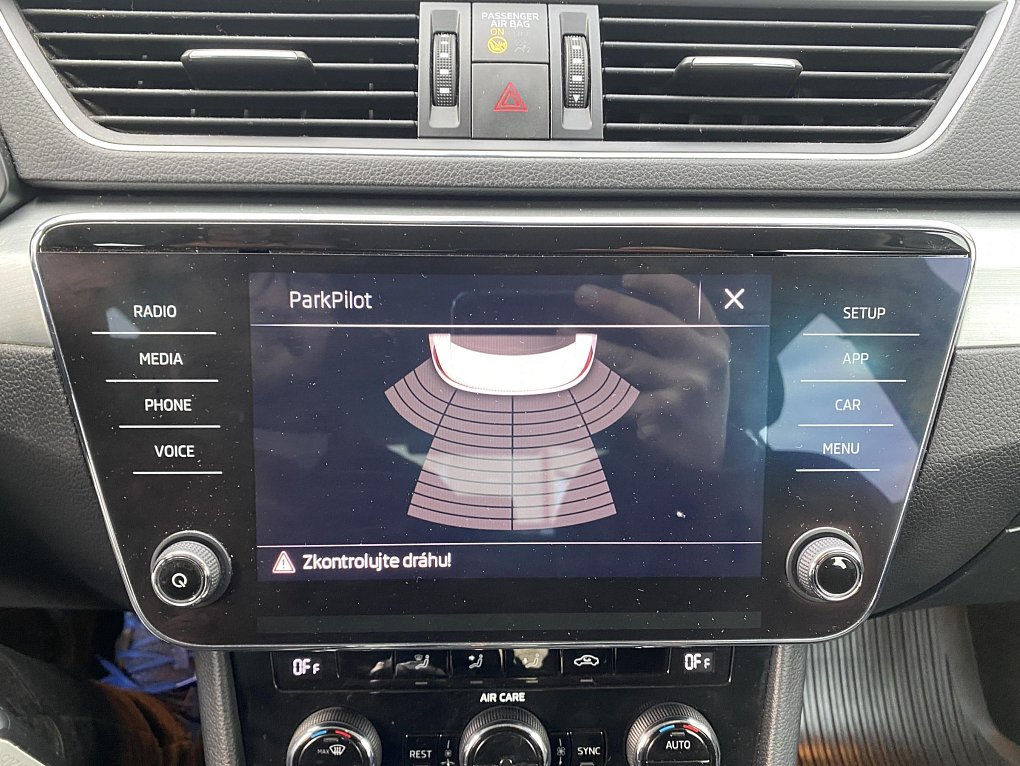 Škoda Superb III 2.0TDi SportLine