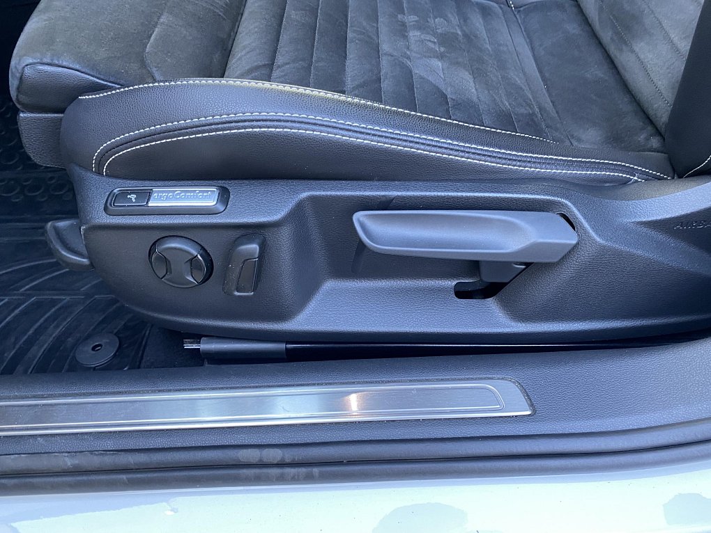 Volkswagen Passat 2.0TDi 