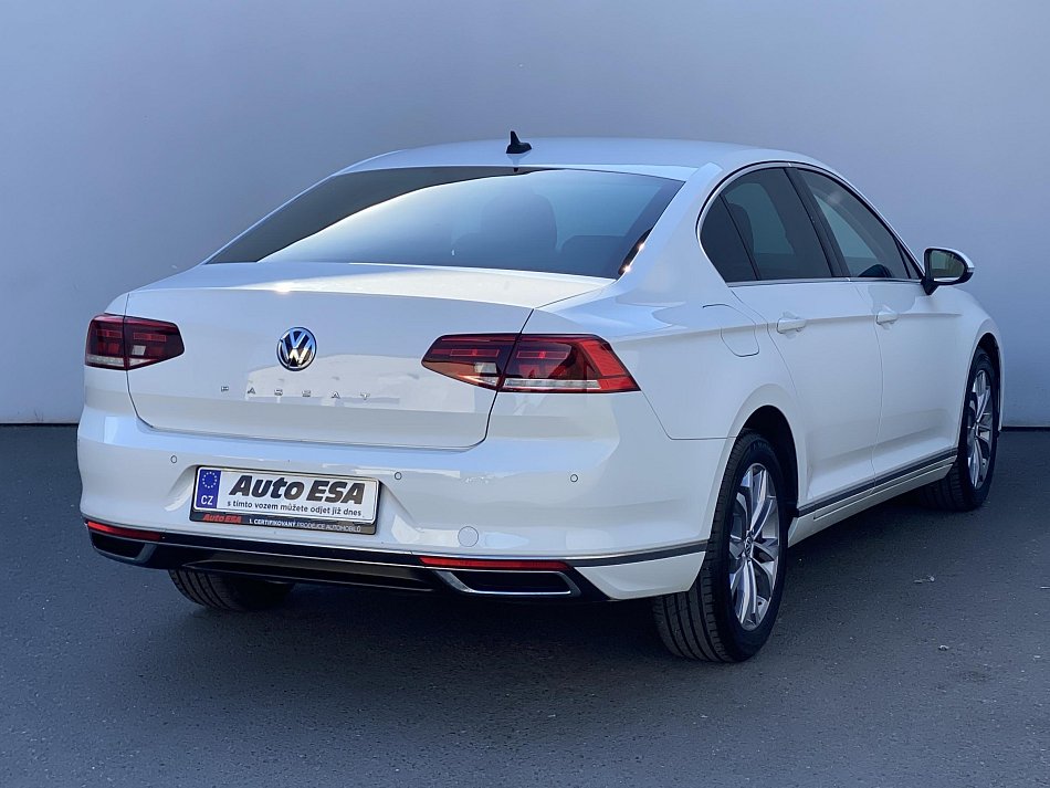 Volkswagen Passat 2.0TDi 