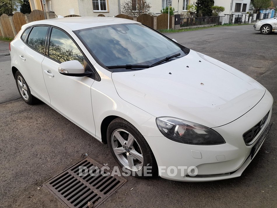 Volvo V40 2.0 
