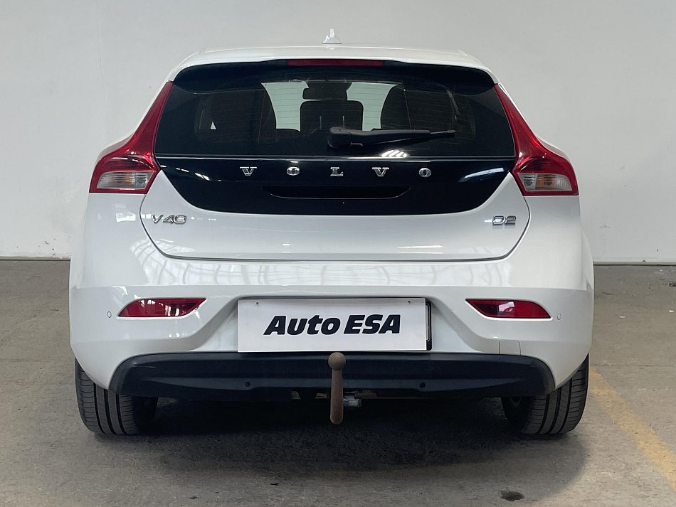 Volvo V40 2.0 D 
