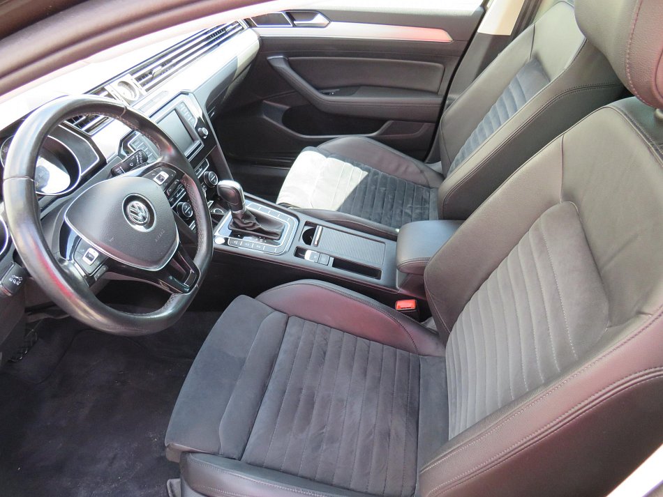 Volkswagen Passat 1.8 TSi Highline