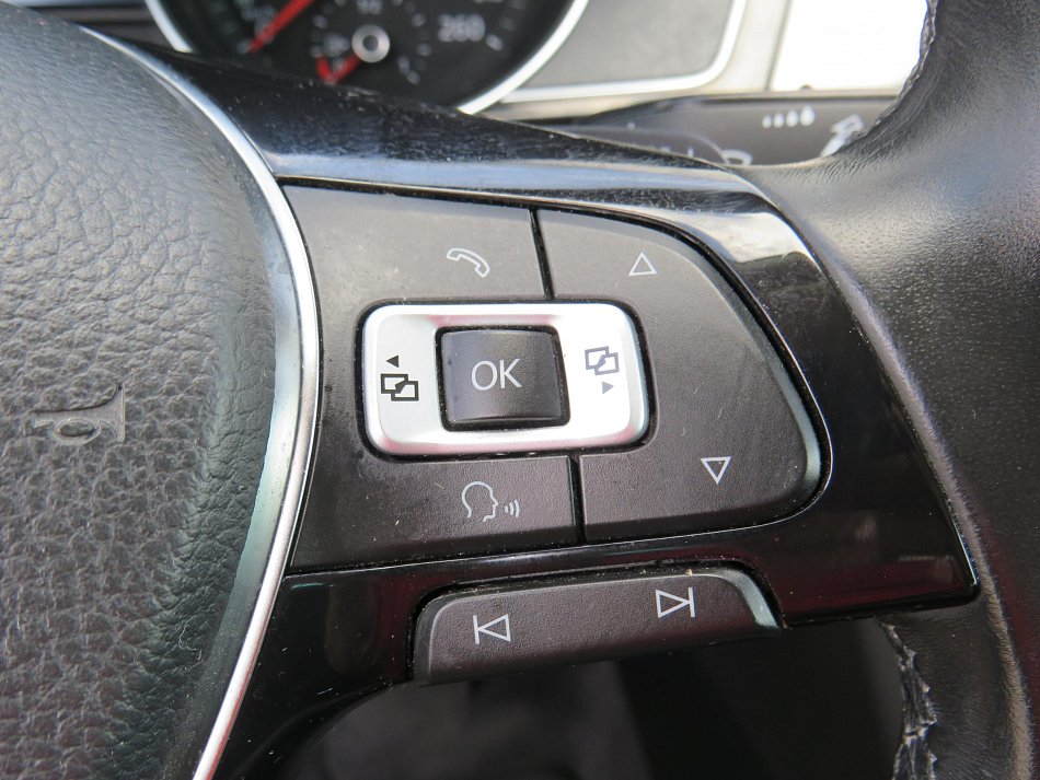 Volkswagen Passat 1.8 TSi Highline