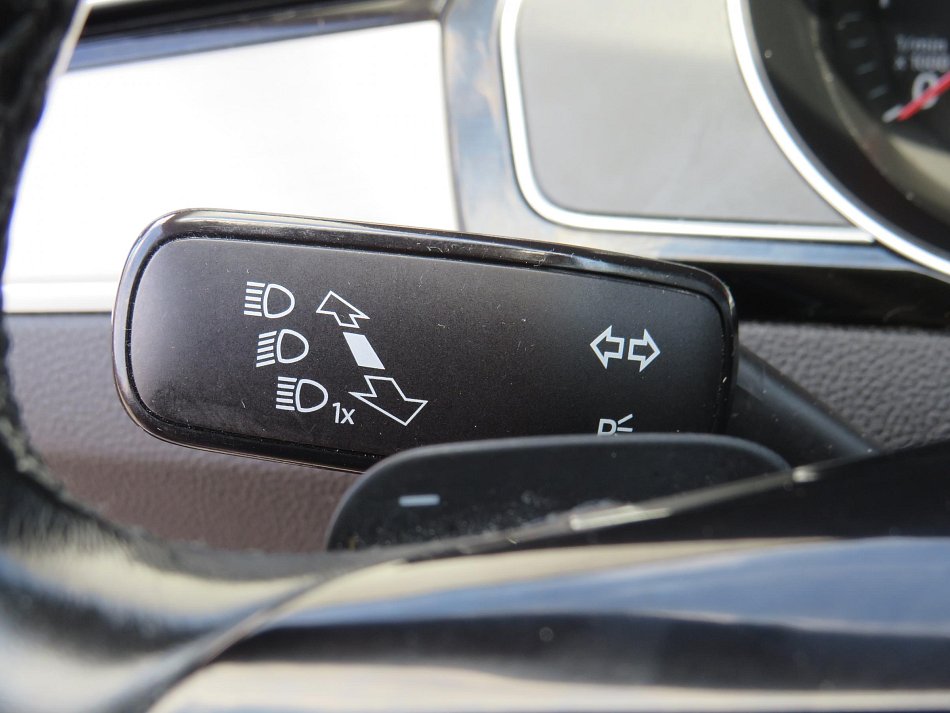 Volkswagen Passat 1.8 TSi Highline