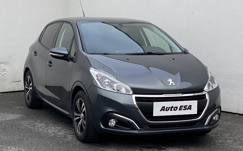 Peugeot 208 1.2PT 