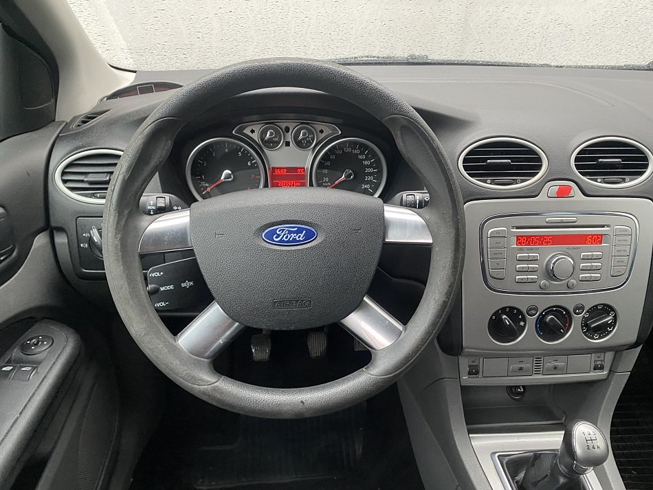 Ford Focus 1.6i 