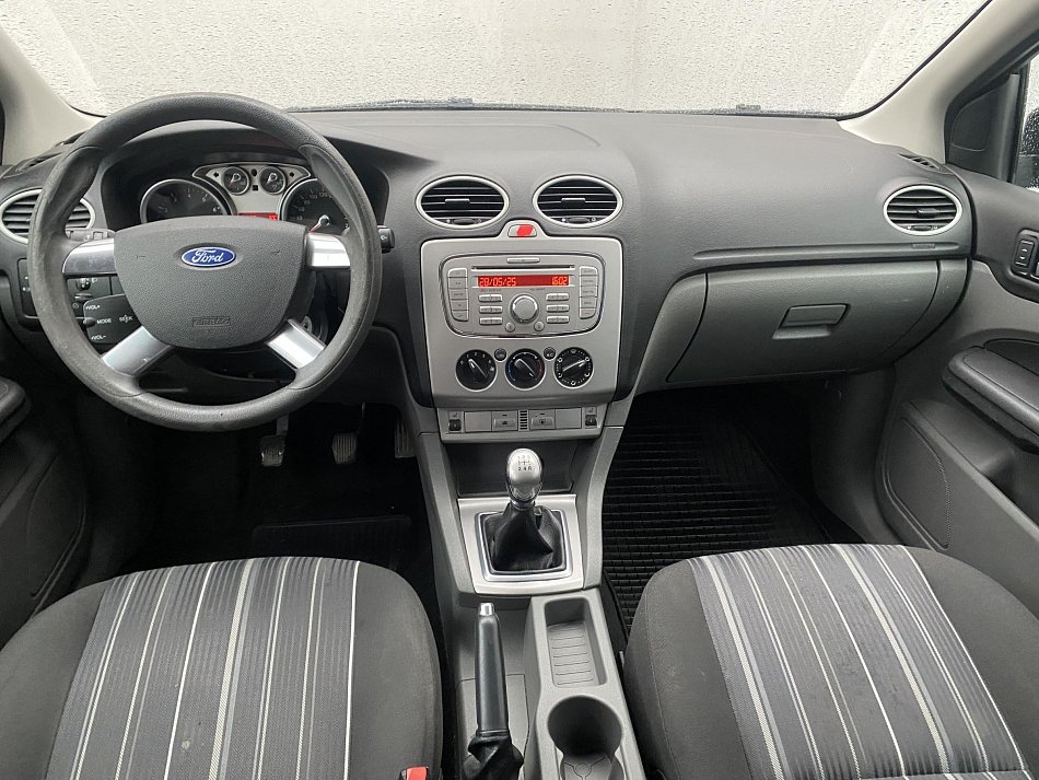 Ford Focus 1.6i 