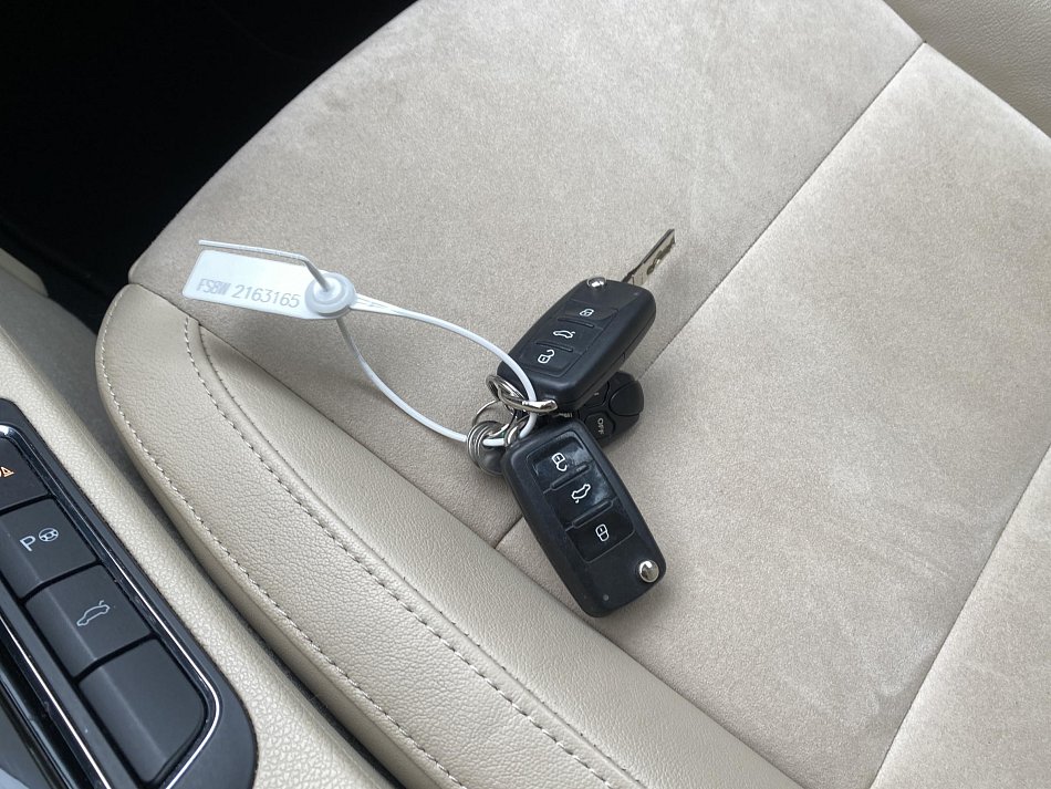 Škoda Superb II 2.0TDI Elegance 4x4