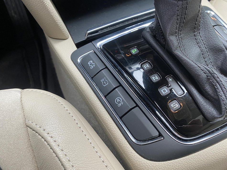 Škoda Superb II 2.0TDI Elegance 4x4