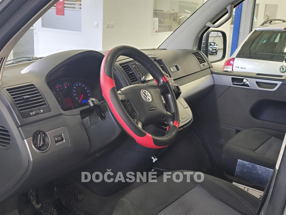 Volkswagen Multivan 2.5tdi 
