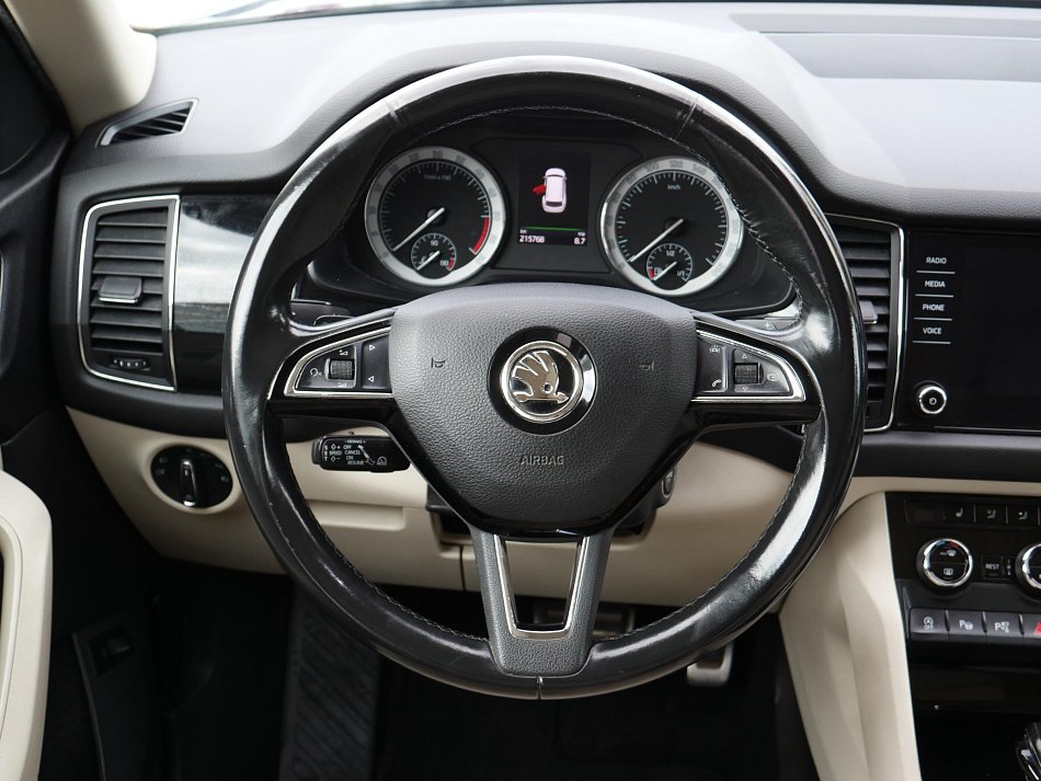 Škoda Kodiaq 2.0 TDi Elegance 4x4, 7míst