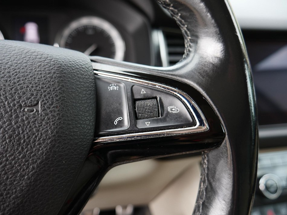 Škoda Kodiaq 2.0 TDi Elegance 4x4, 7míst