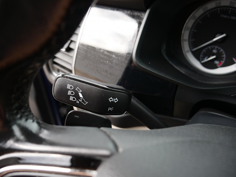 Škoda Kodiaq 2.0 TDi Elegance 4x4, 7míst