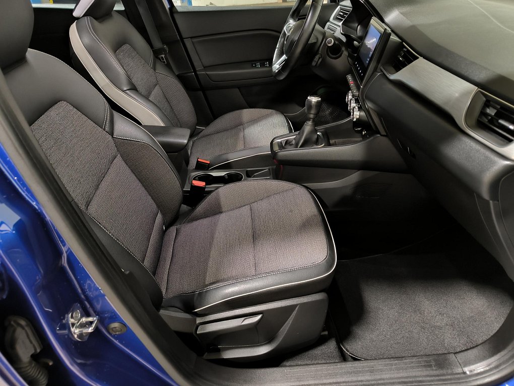 Renault Captur 1.0 TCe Intense