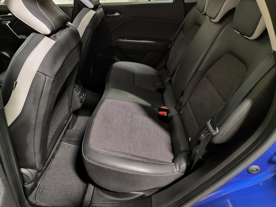 Renault Captur 1.0 TCe Intense