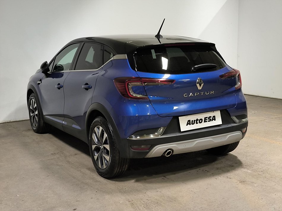 Renault Captur 1.0 TCe Intense