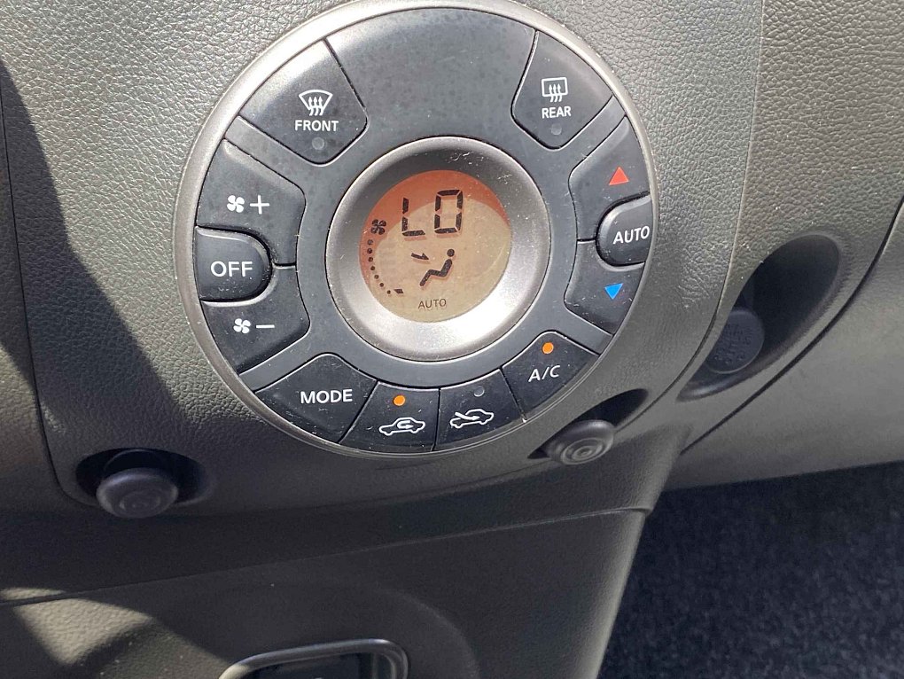 Nissan Cube 1.6 16V 