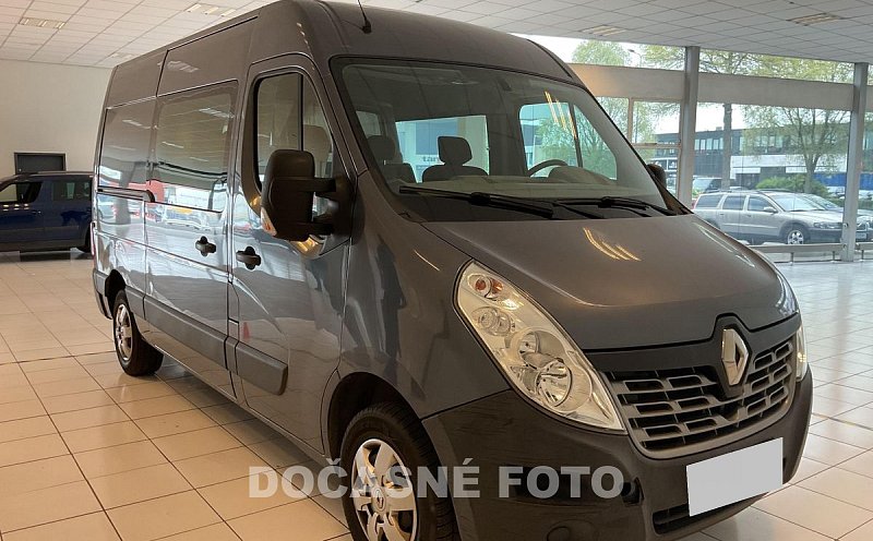 Renault Master 2.3dCi  L2 5míst