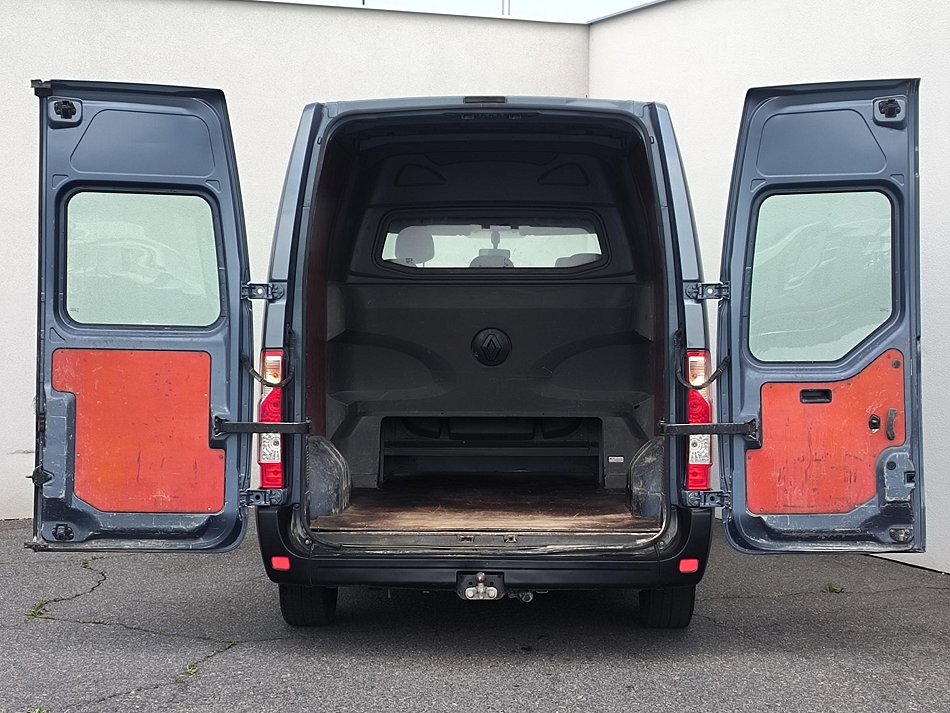 Renault Master 2.3dCi Energy L2 5míst