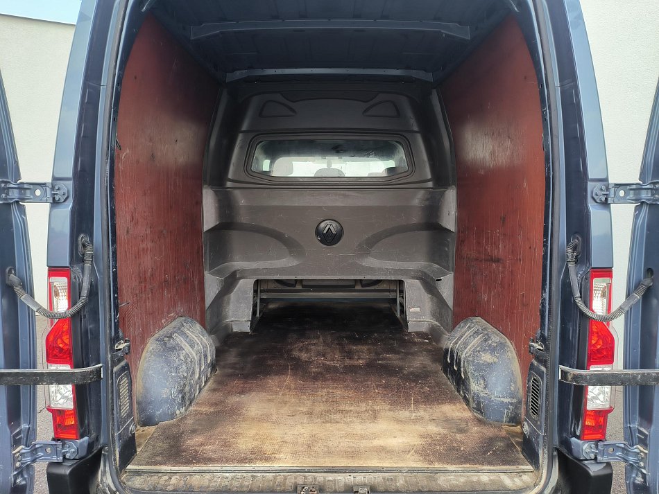 Renault Master 2.3dCi Energy L2 5míst