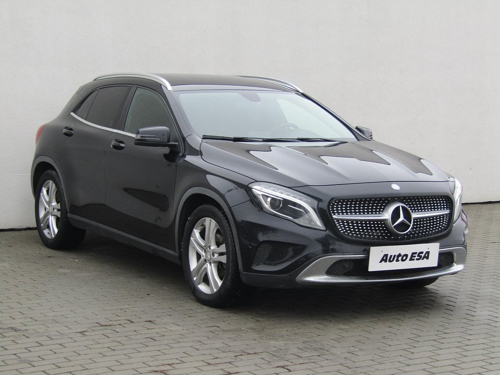 Mercedes-Benz GLA 2.2 CDi  220 CDi