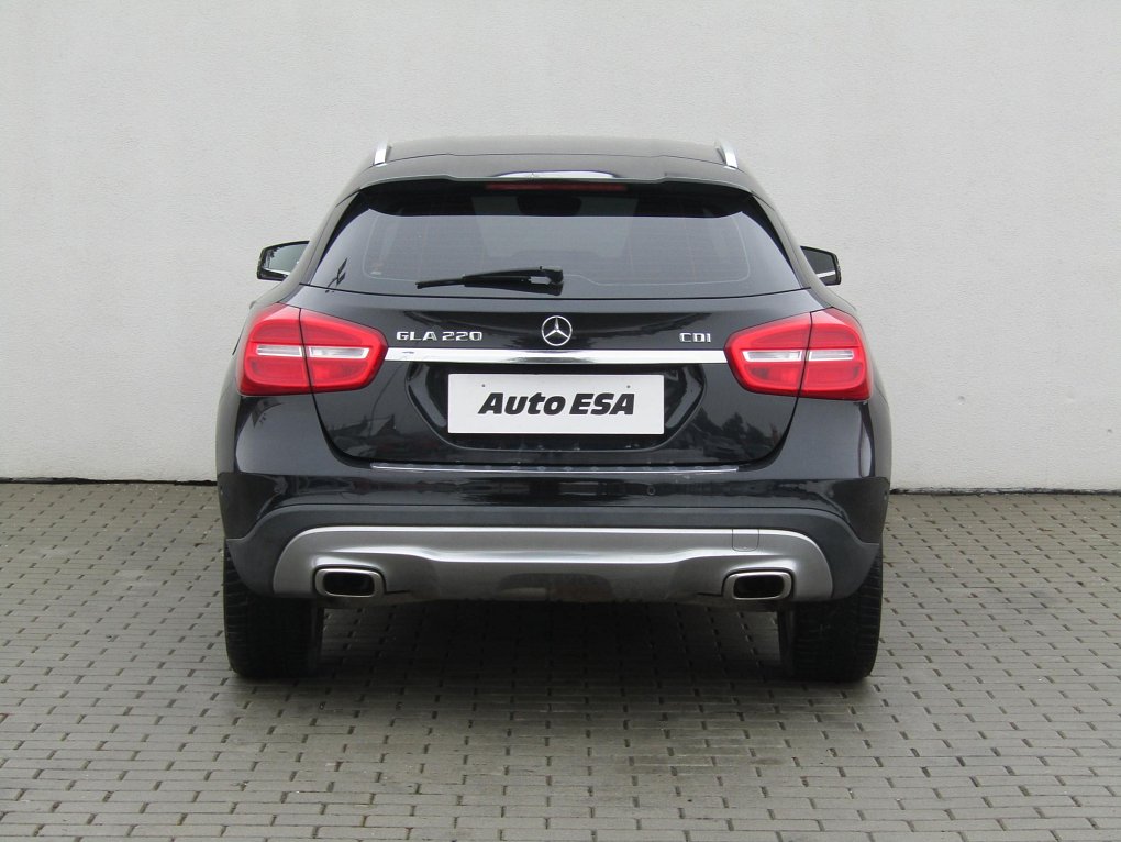 Mercedes-Benz GLA 2.2 CDi  220 CDi